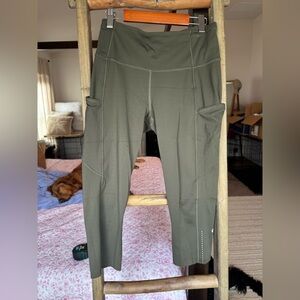 Lululemon cropped fast and free leggings